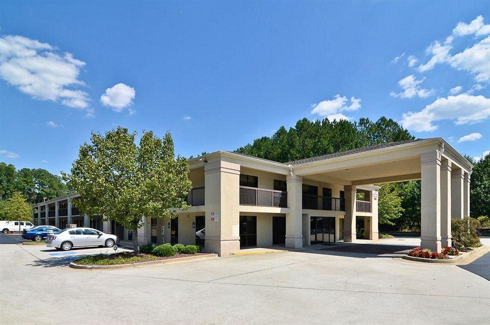 Quality Inn & Suites Atlanta Stone Mountain Exteriér fotografie