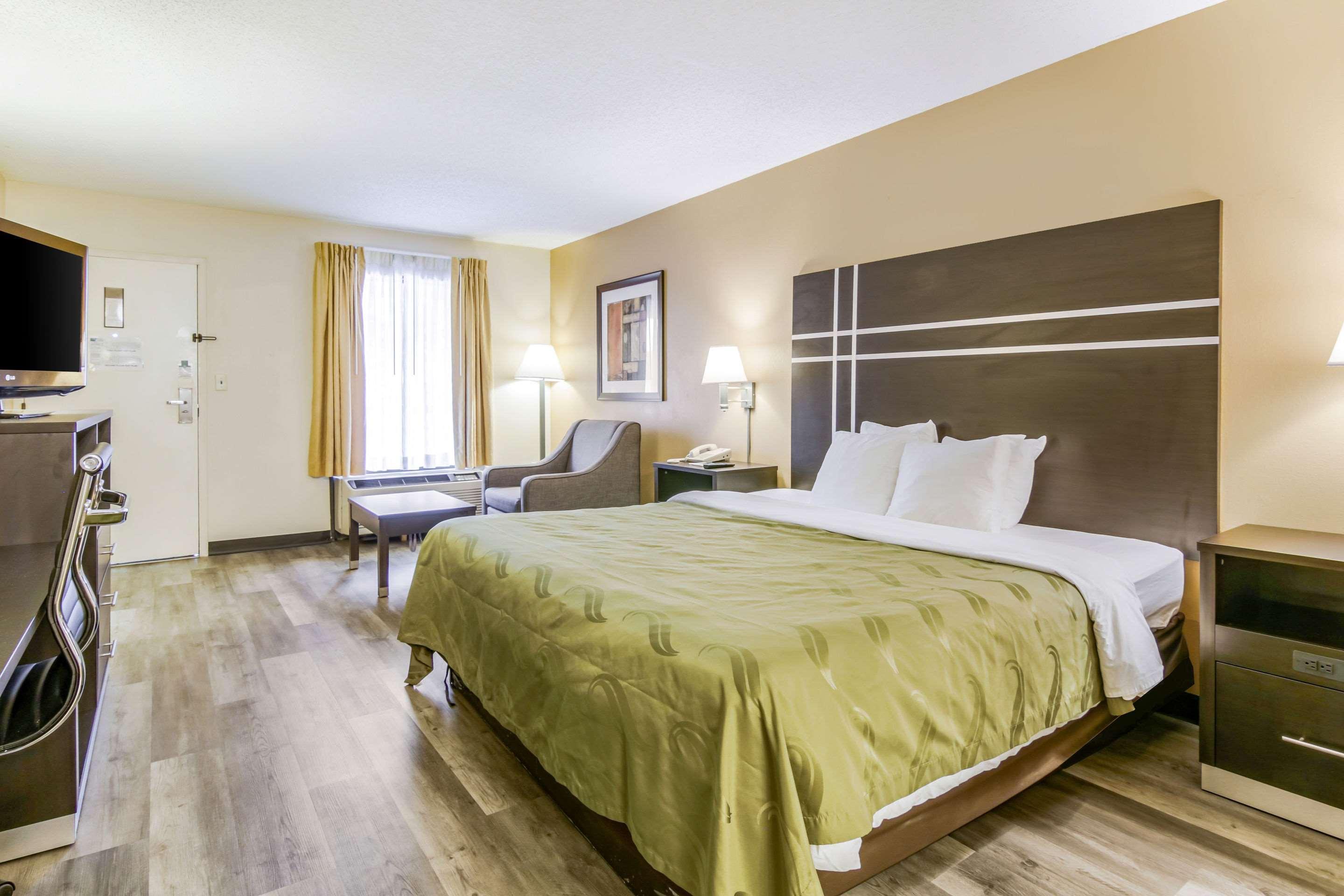 Quality Inn & Suites Atlanta Stone Mountain Exteriér fotografie