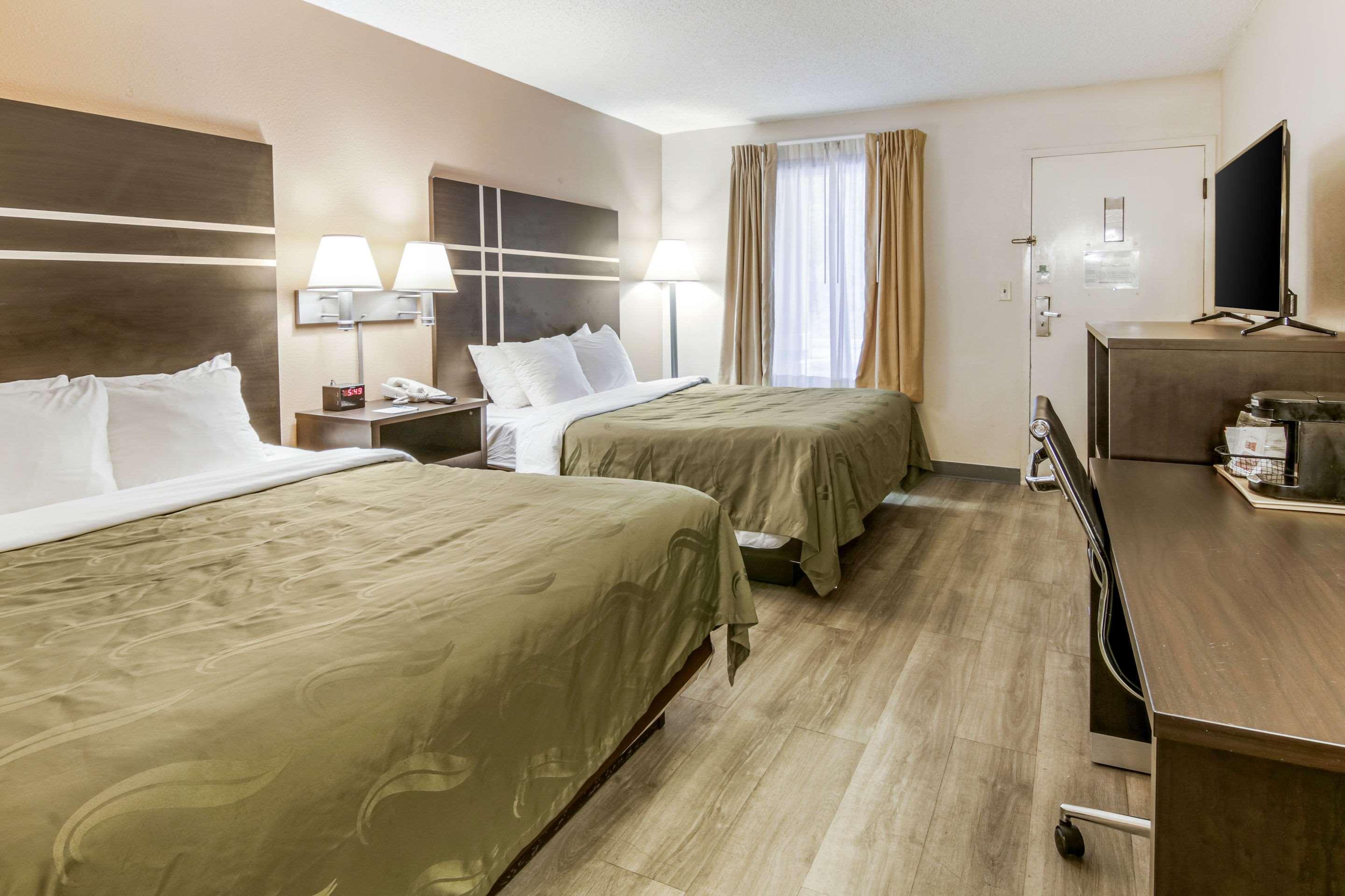 Quality Inn & Suites Atlanta Stone Mountain Exteriér fotografie