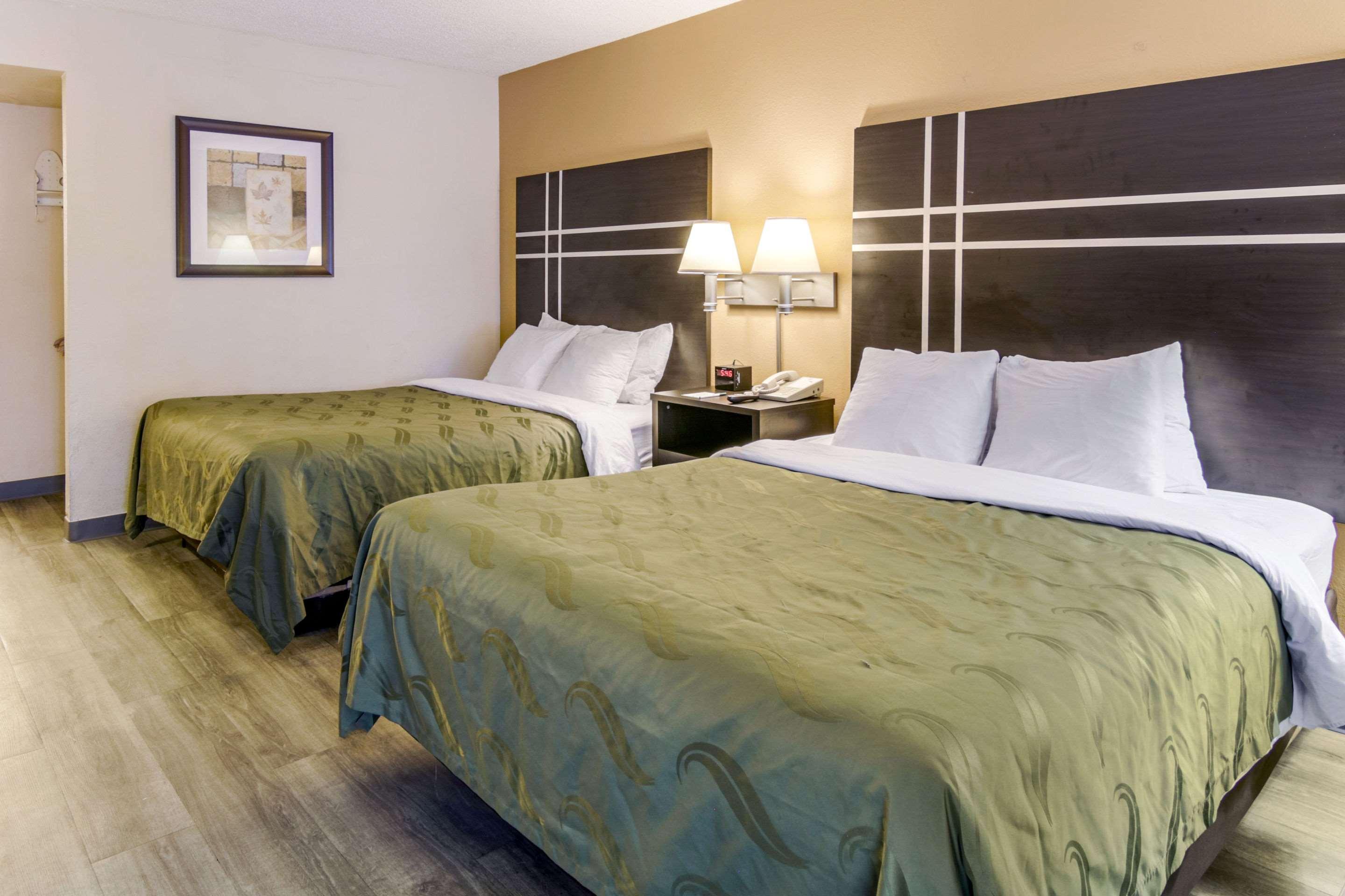 Quality Inn & Suites Atlanta Stone Mountain Exteriér fotografie