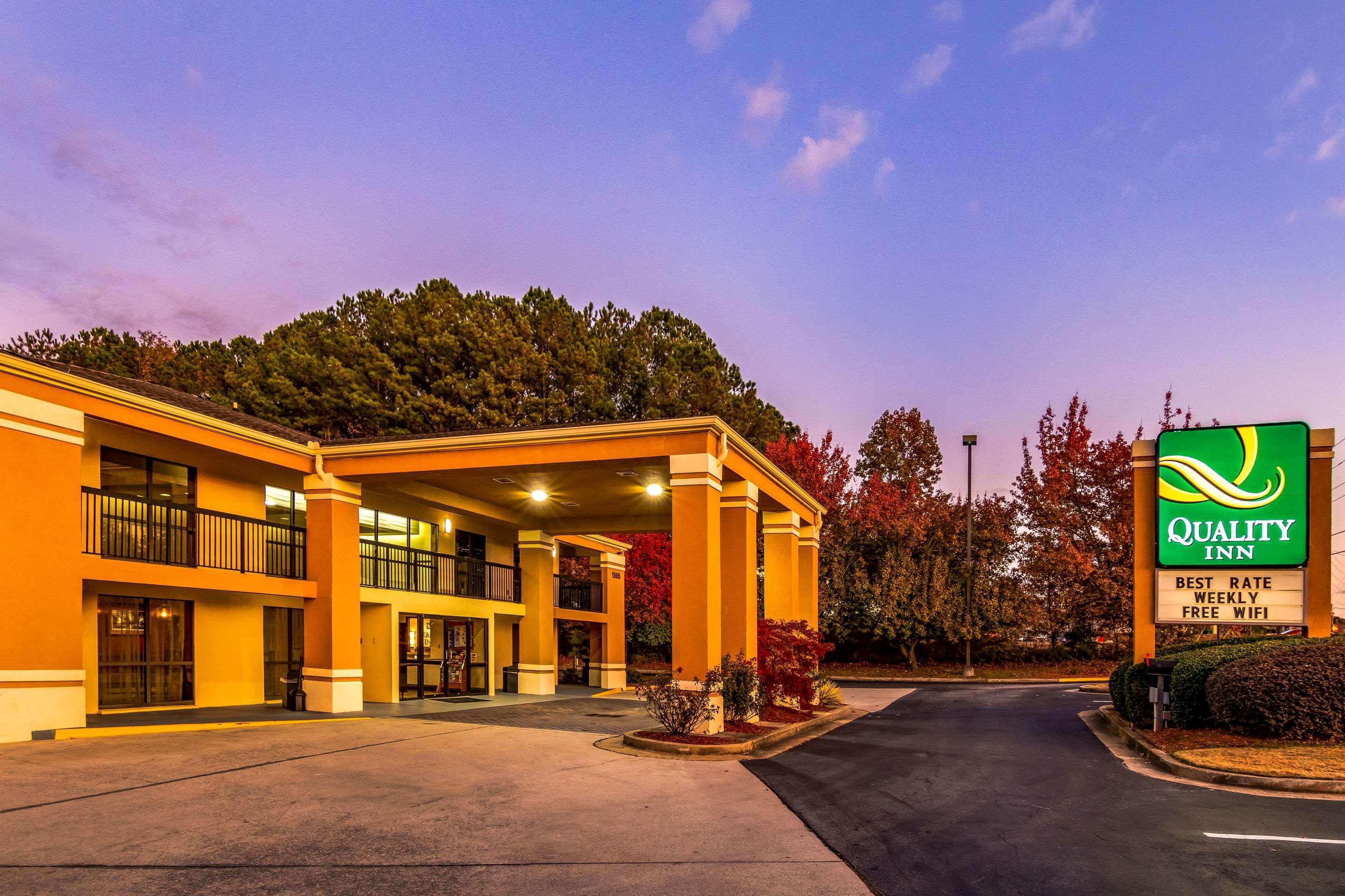 Quality Inn & Suites Atlanta Stone Mountain Exteriér fotografie