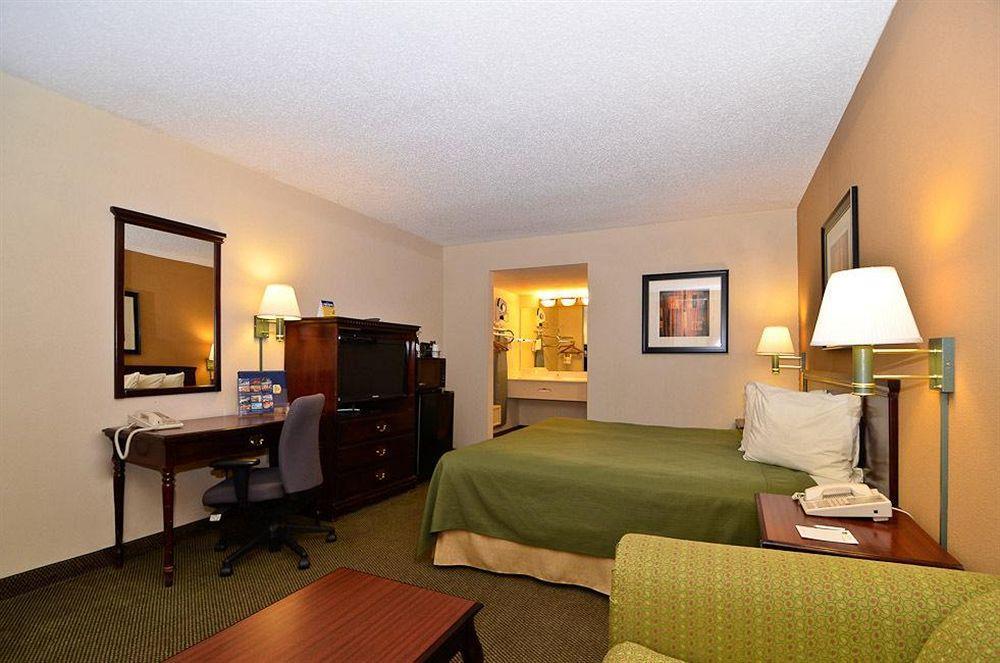 Quality Inn & Suites Atlanta Stone Mountain Exteriér fotografie