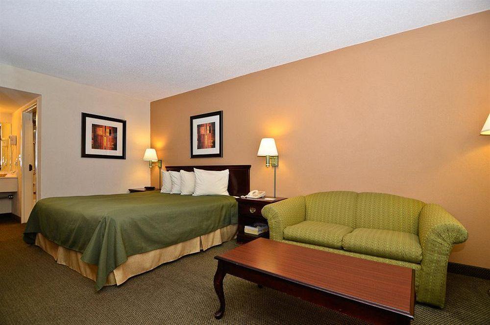 Quality Inn & Suites Atlanta Stone Mountain Exteriér fotografie